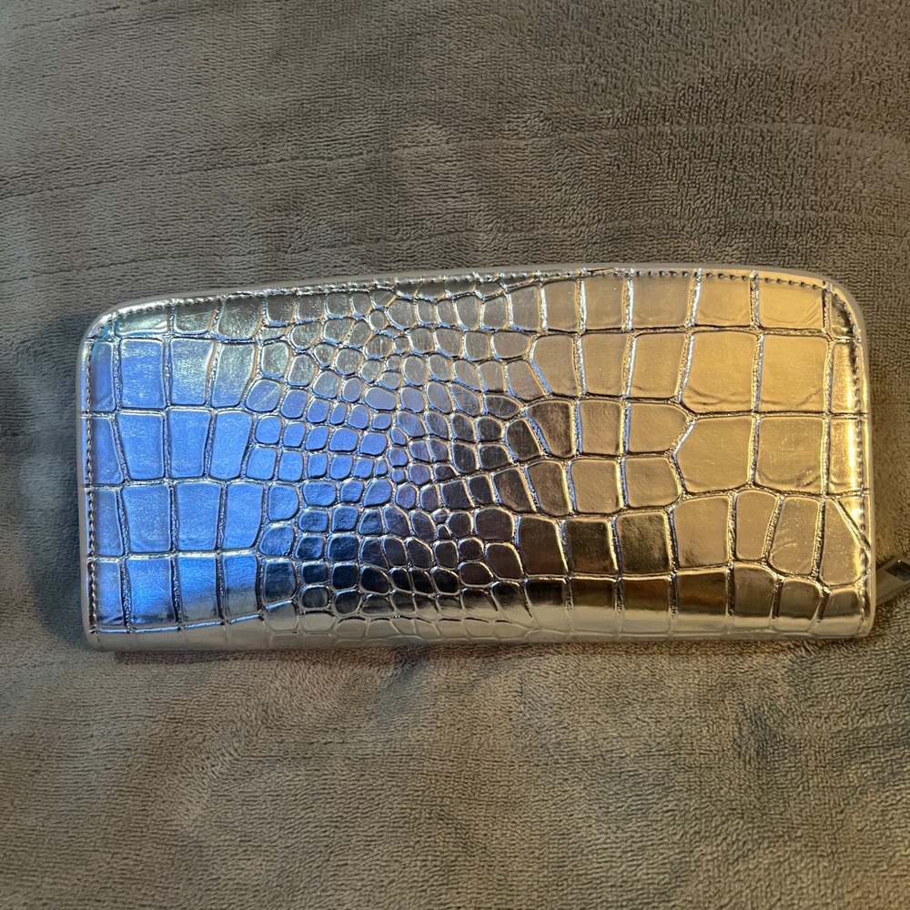 Metallic silver faux croc leather long zippy wallet